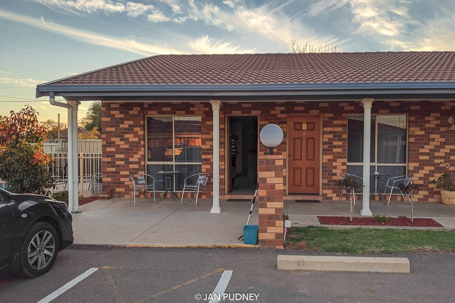 Highway Inn Motel主图