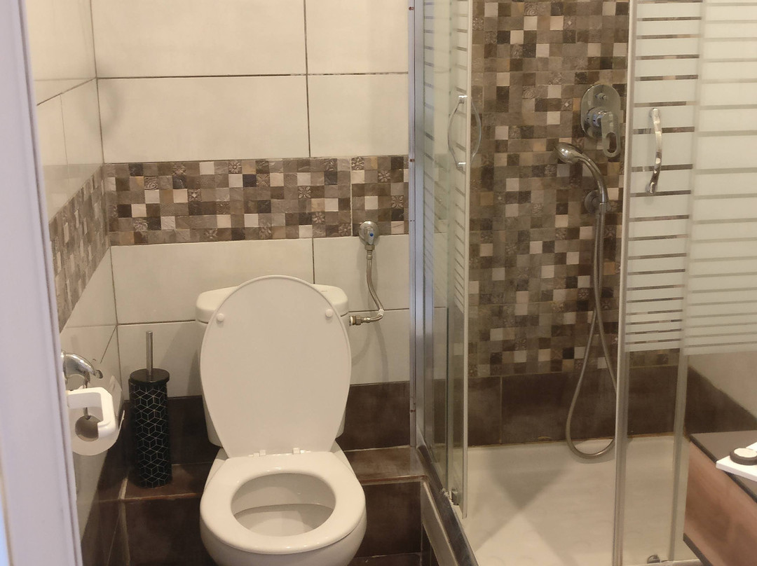 Anny Residences & Suites主图