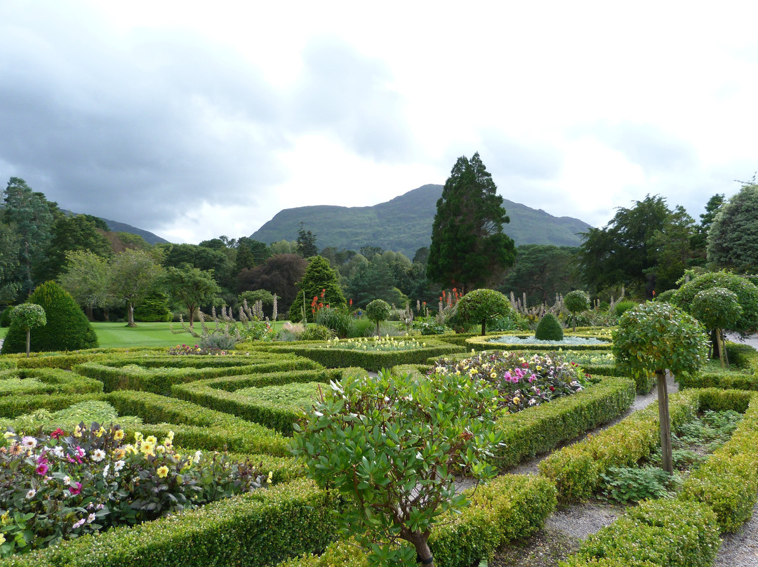 Muckross House, Gardens & Traditional Farms景点图片
