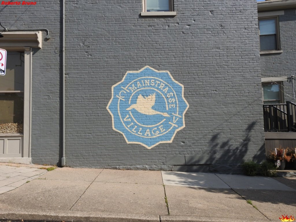 MainStrasse Village-卡温顿必去景点