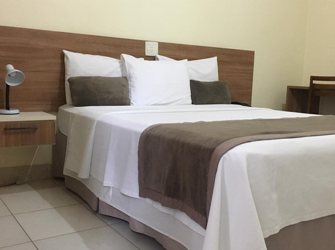 Silver Lis Hotel主图