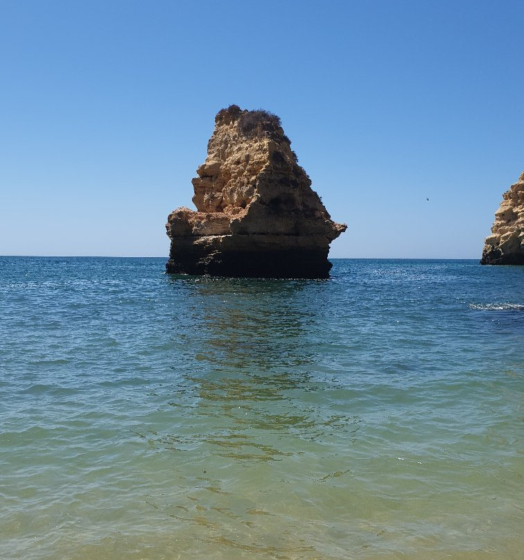 Vale de Covo Beach-卡沃埃罗必去景点