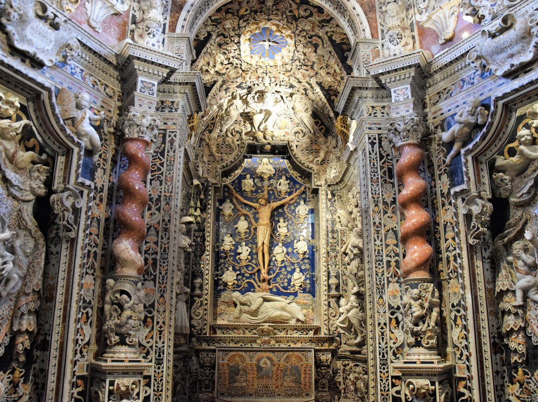 Cappella Del Crocifisso景点图片