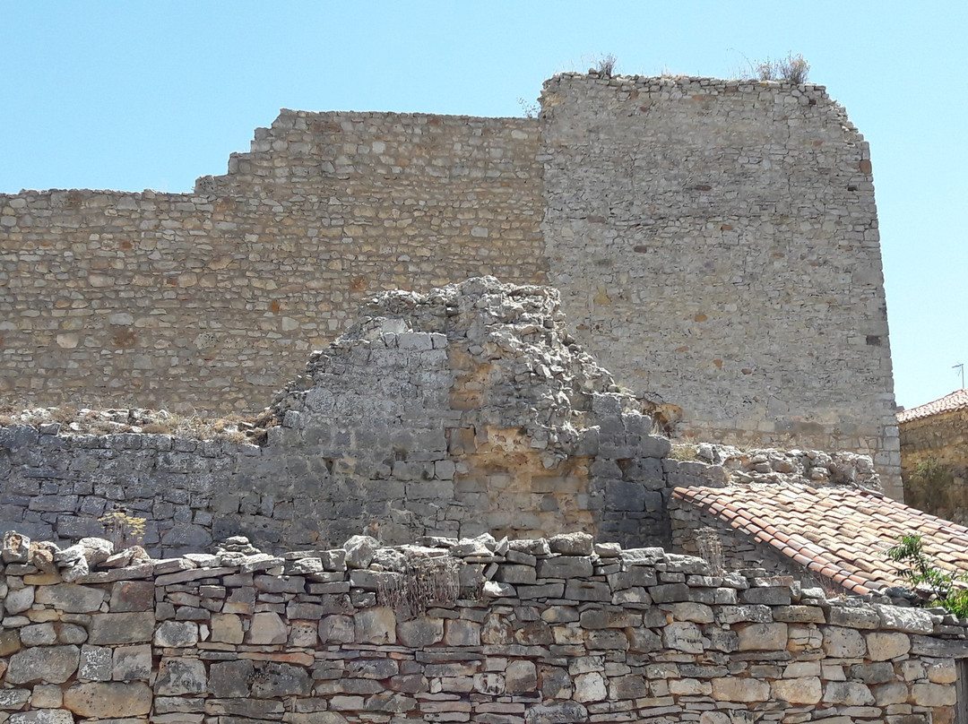 Castle of Rello景点图片