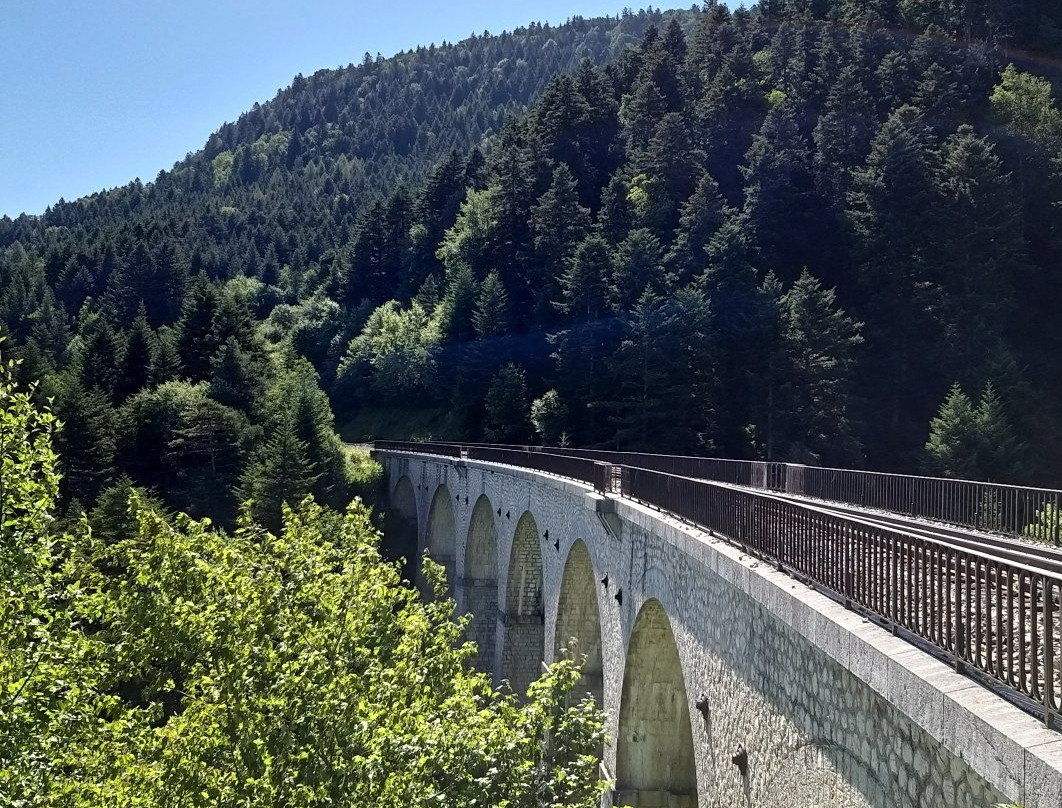 Lalley旅游攻略图片