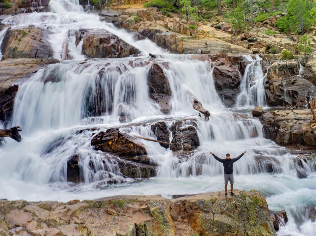 Glen Alpine Falls景点图片