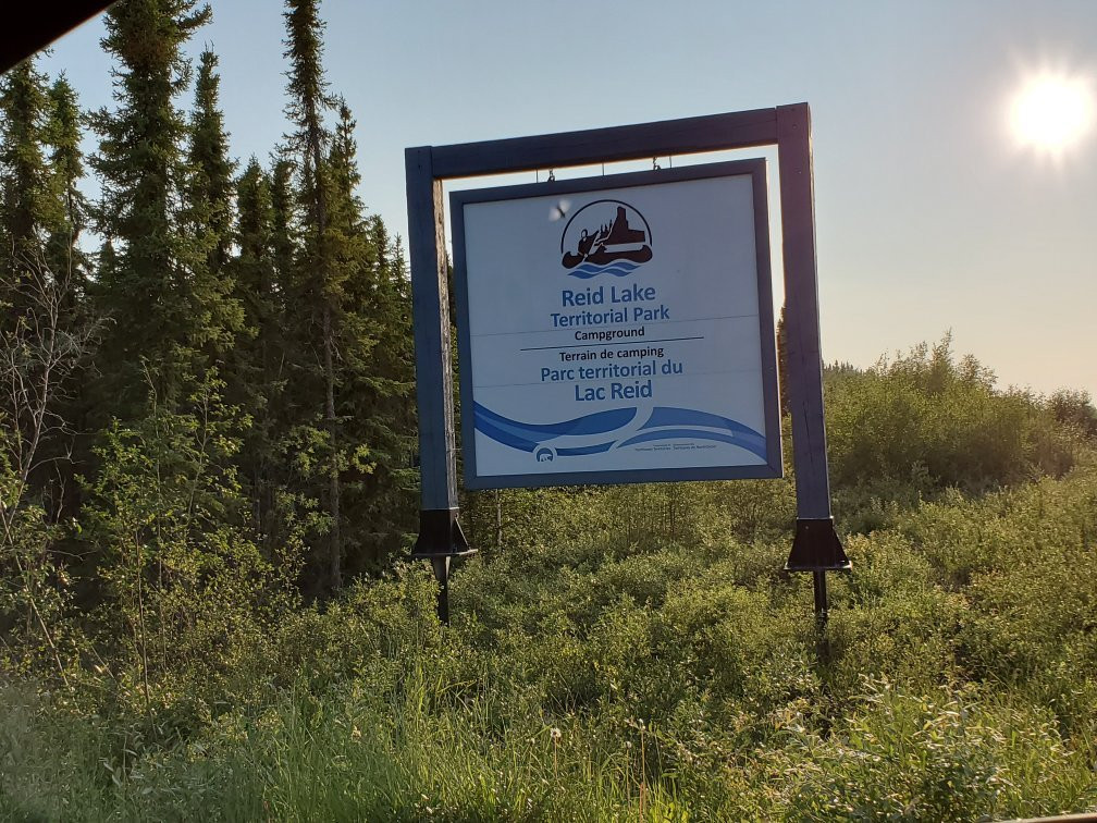 Reid Lake Territorial Park-黄刀镇必去景点