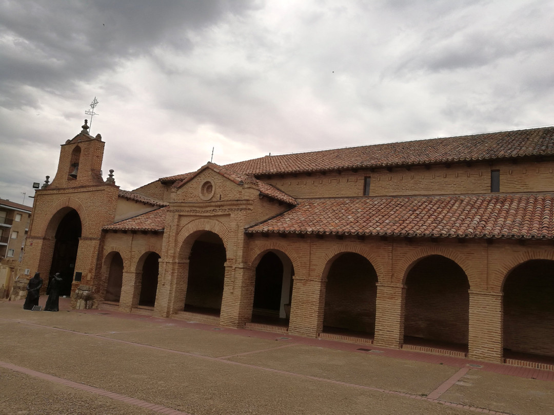 Iglesia de San Lorenzo-Sahagun必去景点