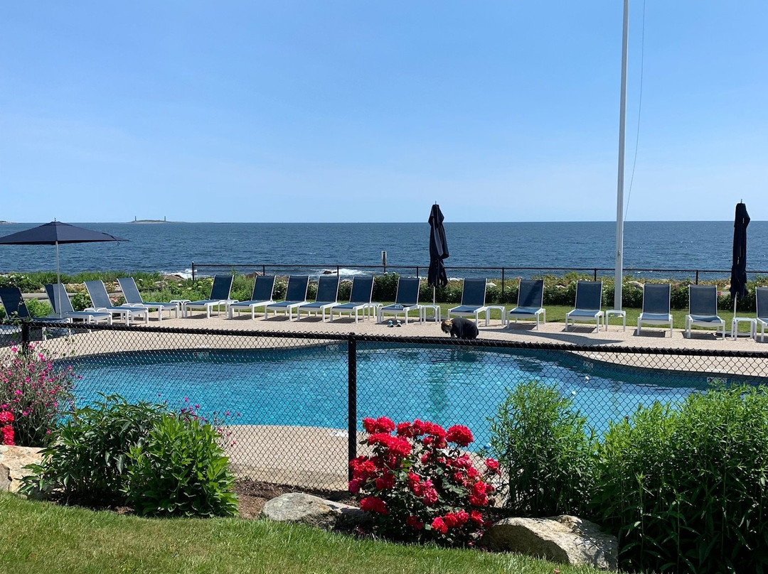 Atlantis Oceanfront Inn主图