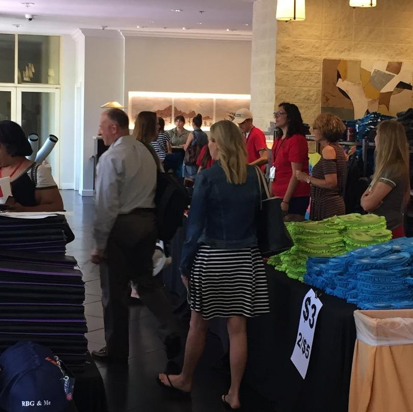 坦帕米慎棕榈酒店主图