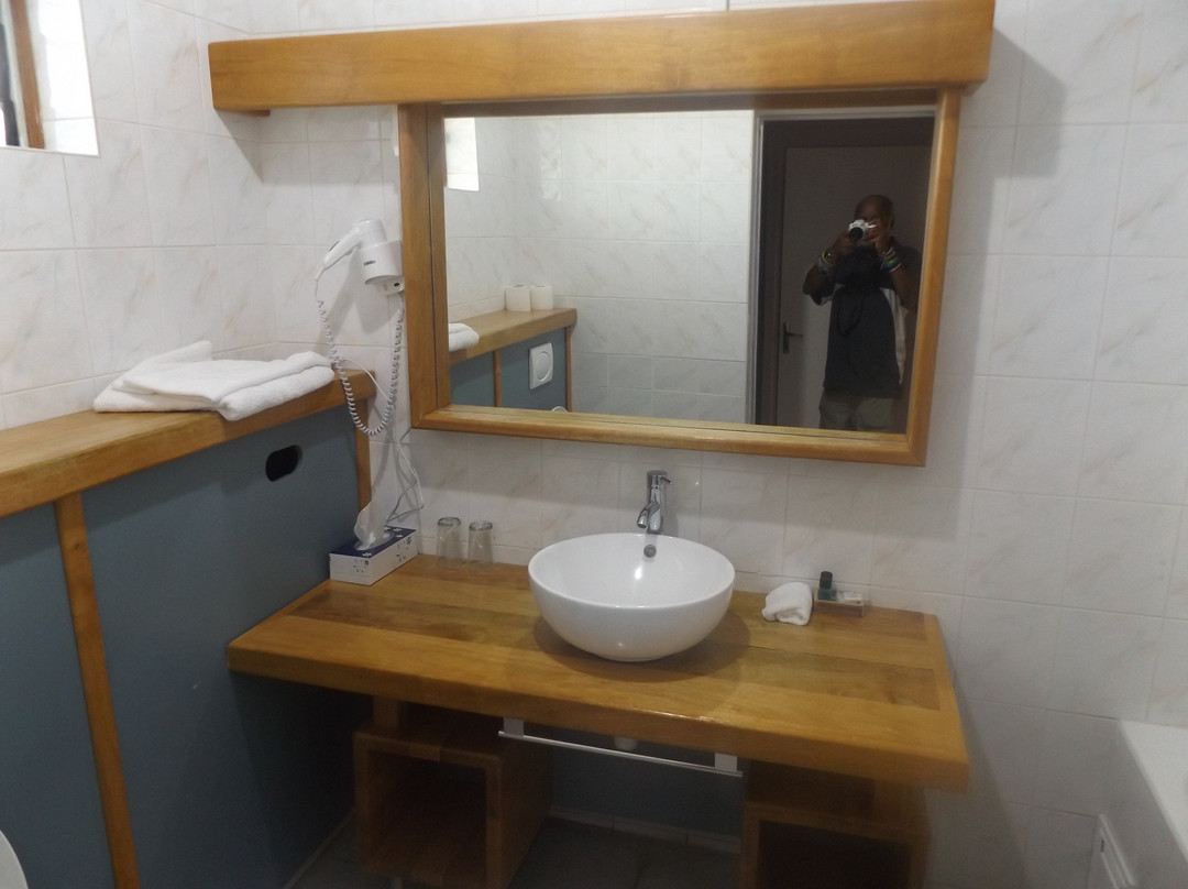 Hotel Le Rocher主图