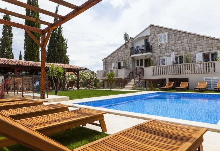 Villa Mediterranea主图