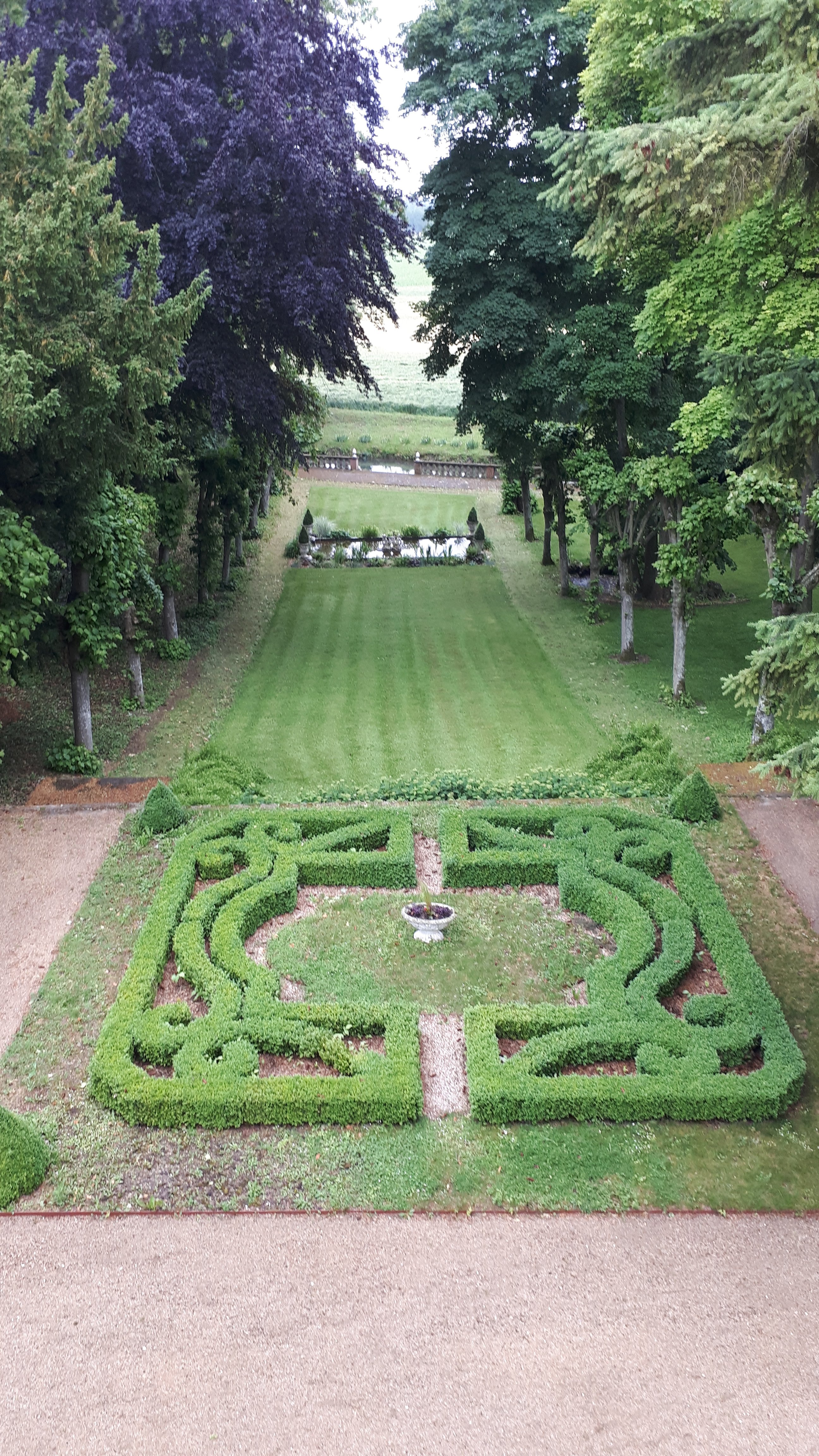 Chateau de Guignes-官方