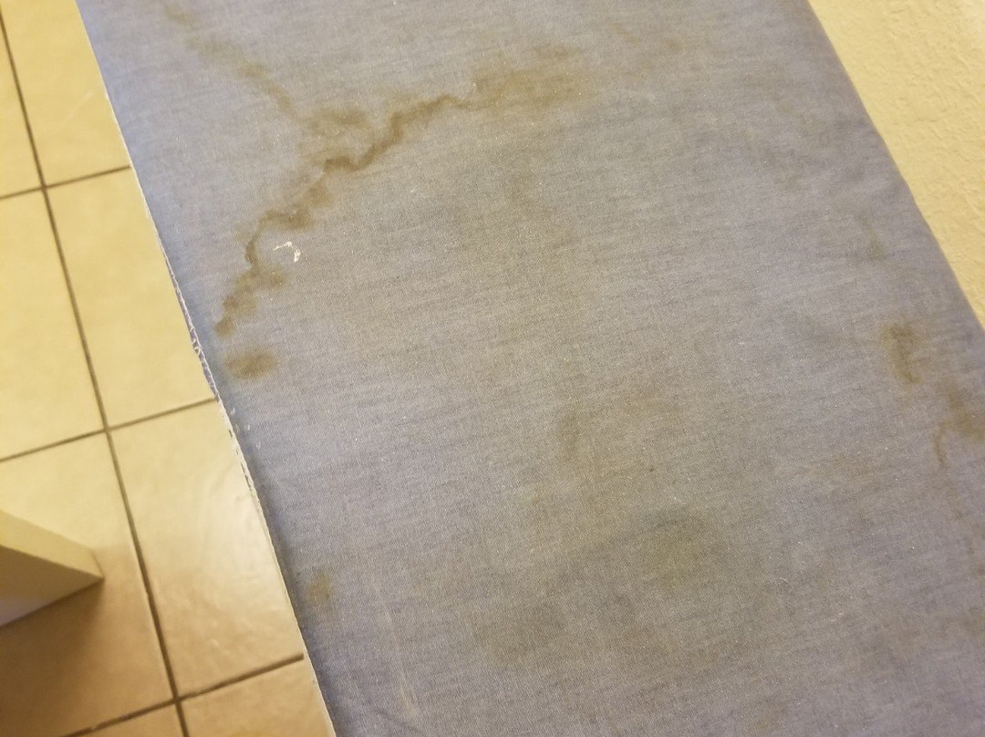 La Quinta Inn & Suites by Wyndham Fowler主图