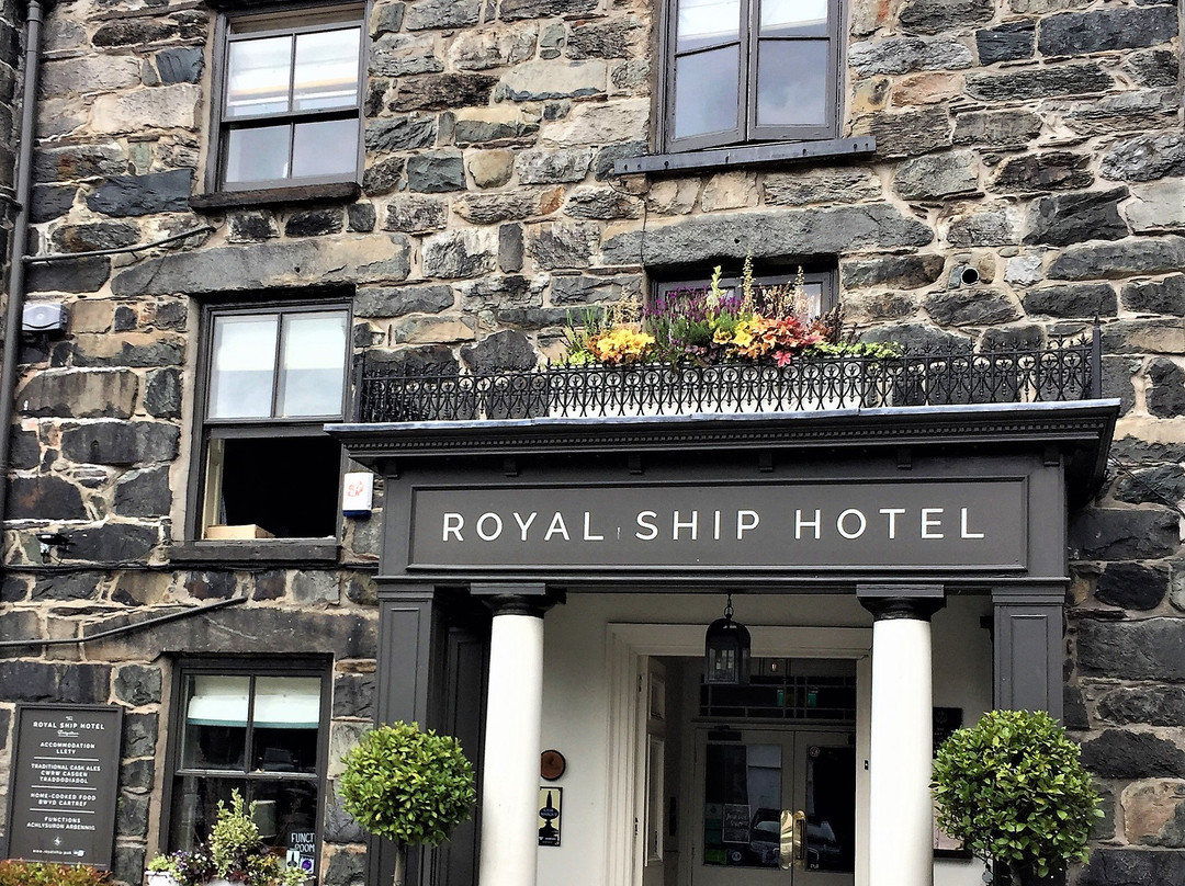 The Royal Ship Hotel主图