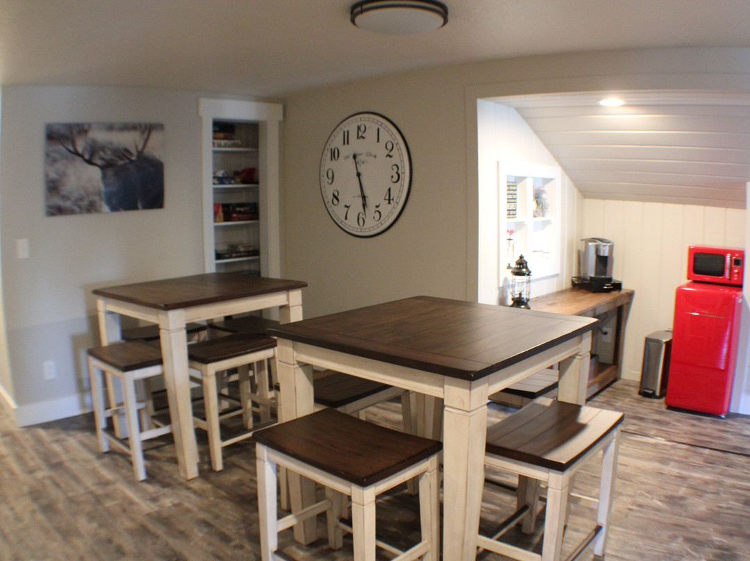 NorthWest Passage Bed and Breakfast主图