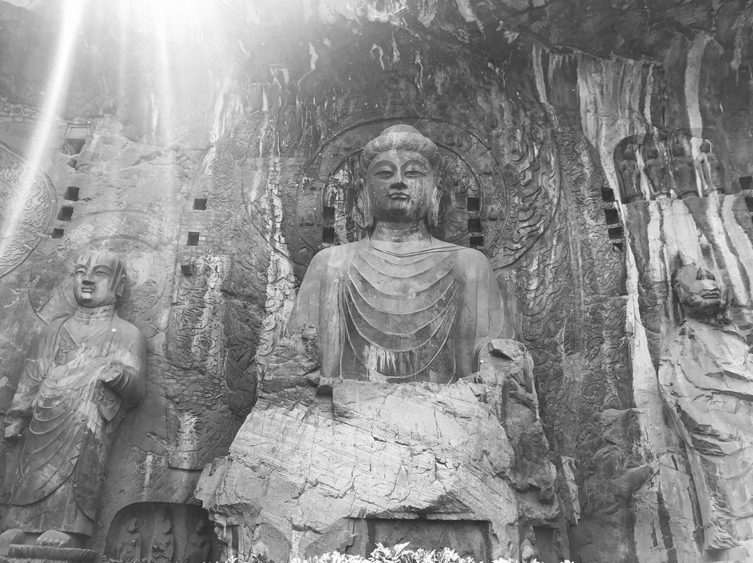 龙门石窟-龙门县必去景点