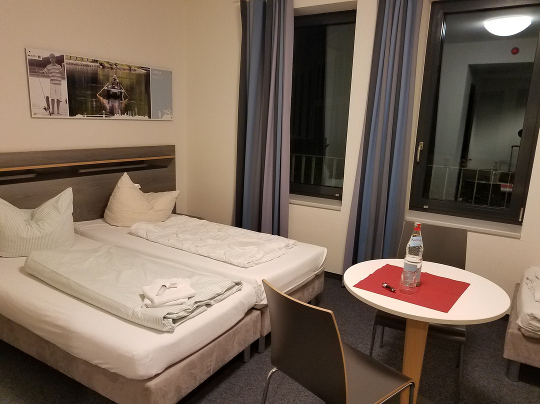 杜伊斯堡健身公园青年旅馆