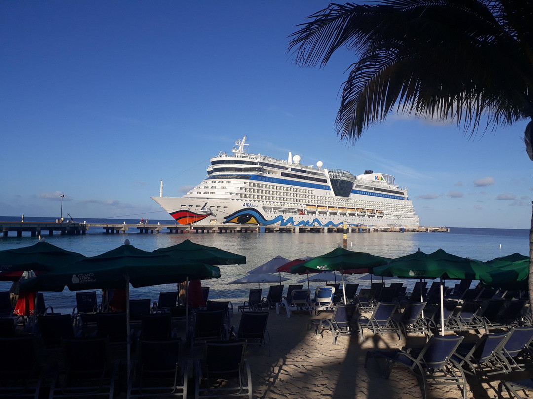 ANC Taxi and Tours-Cockburn Town必去景点