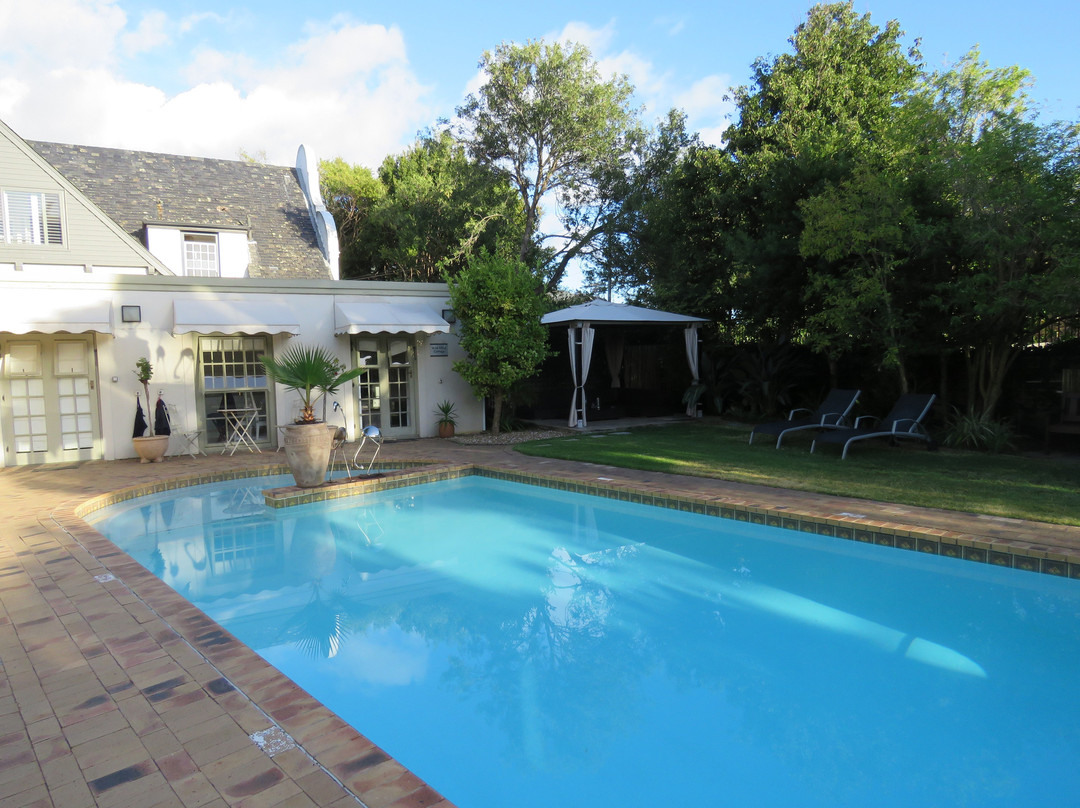 野生橄榄豪华宾馆主图