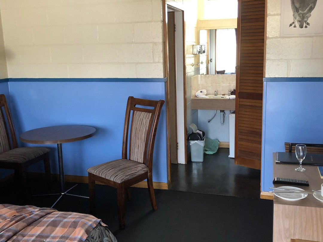 皇后镇汽车旅馆主图