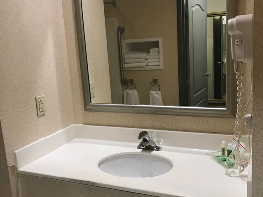 Holiday Inn & Suites Madison West - Middleton By IHG主图