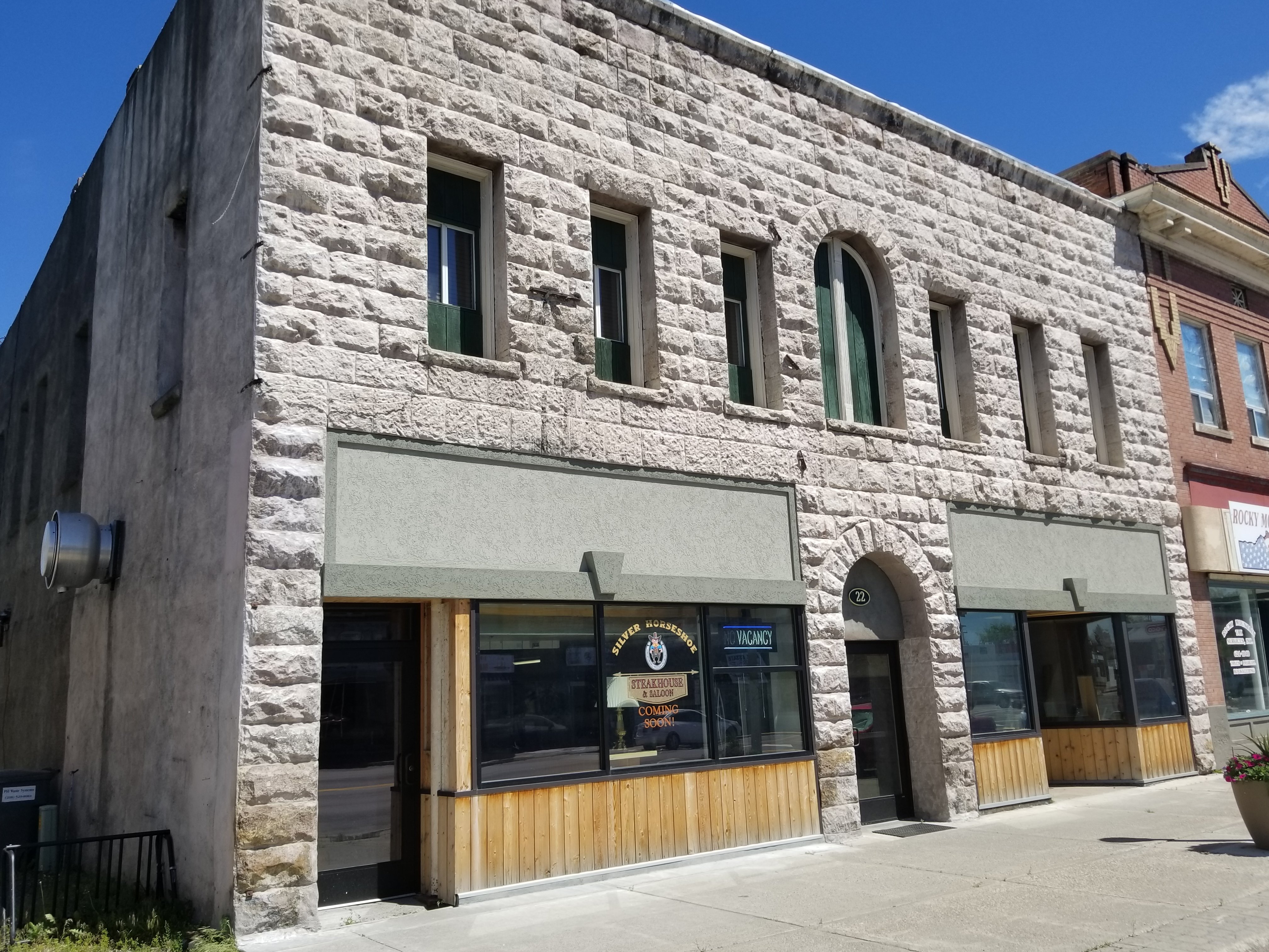 Silver Horseshoe Inn-官方