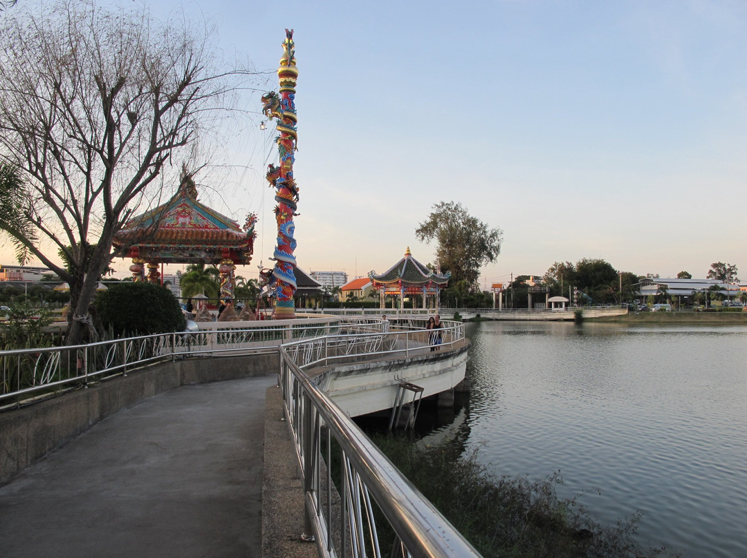 Chao Pu-Ya Shrine景点图片
