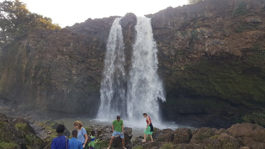 Ethio Backpacker Tours-亚的斯亚贝巴必去景点