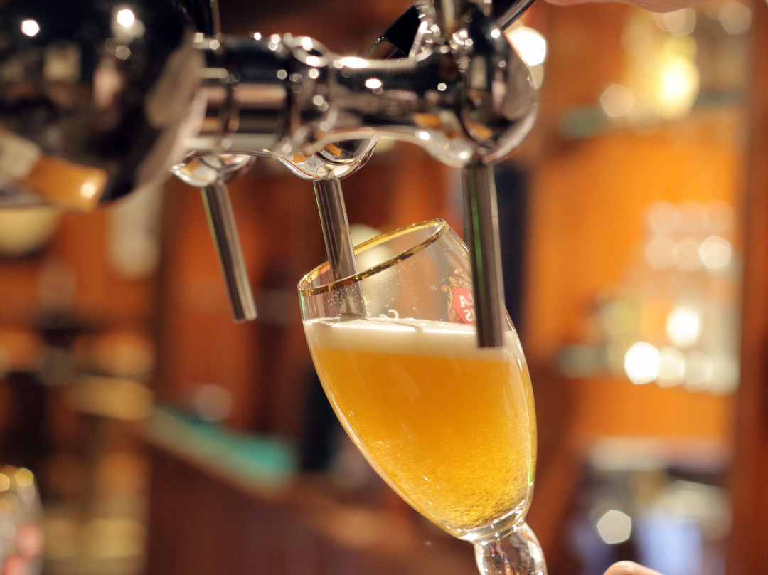 Munster Irish Pub & Restaurant