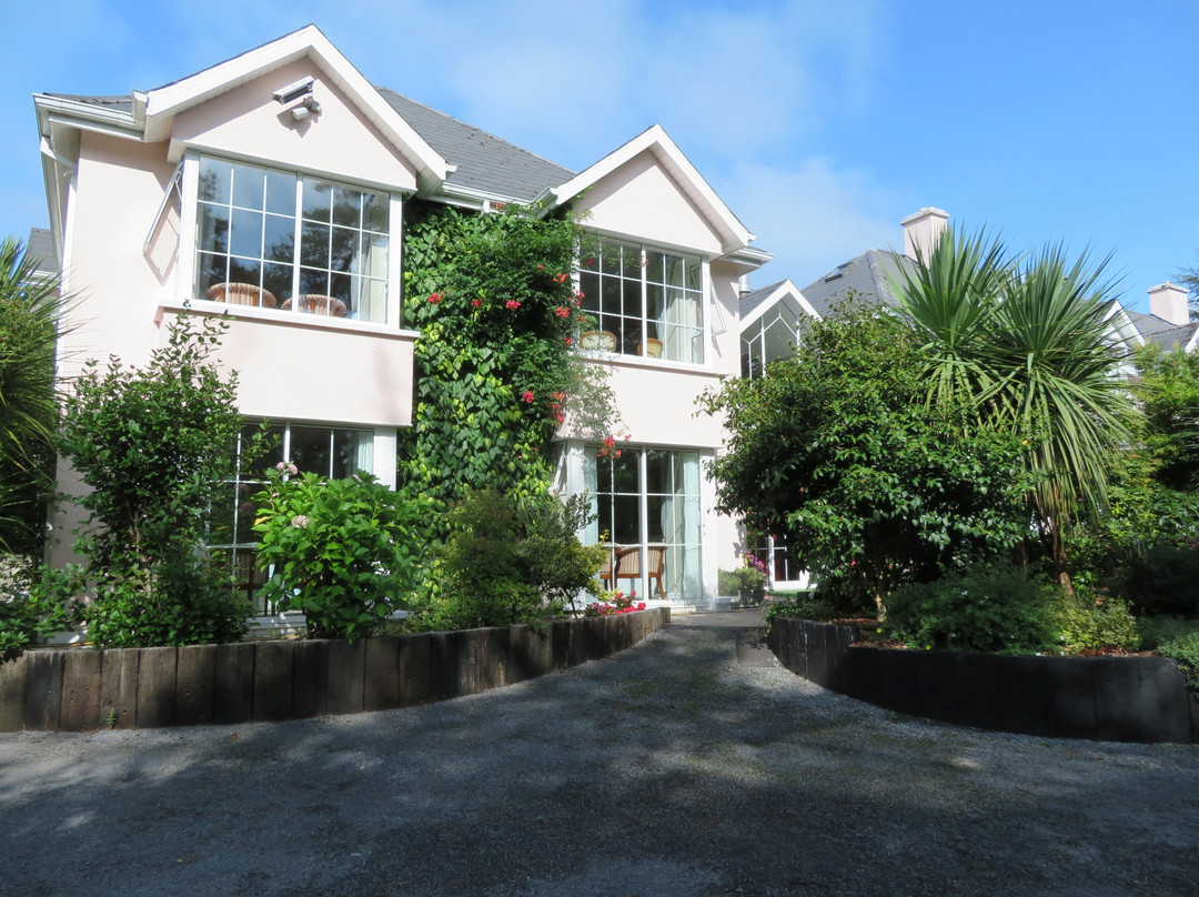 Grove Lodge Country House主图