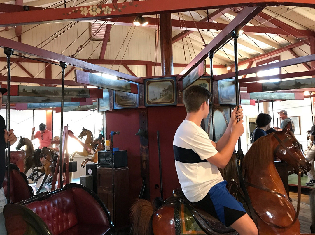 Flying Horses Carousel景点图片