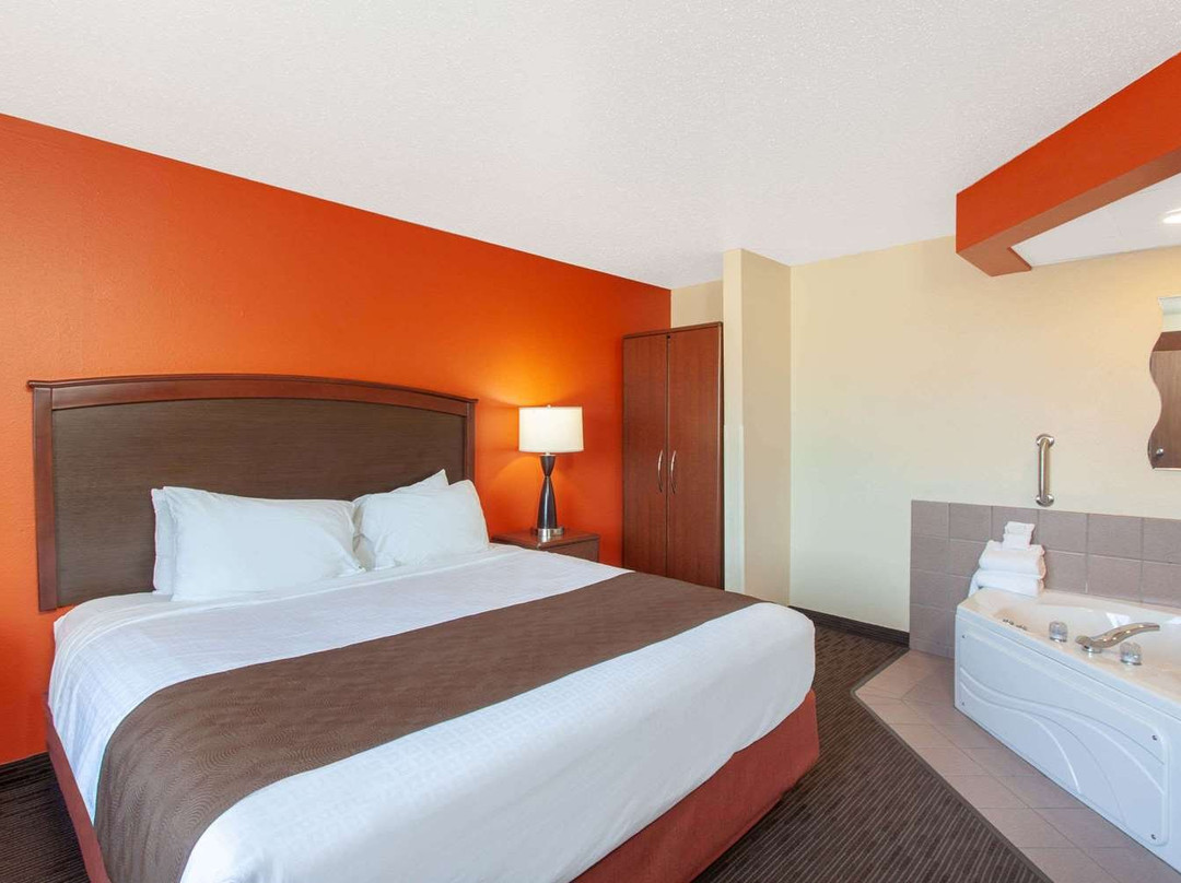 AmericInn by Wyndham St. Cloud主图