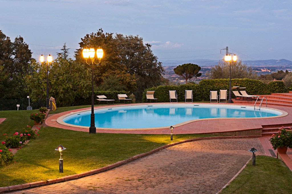 Hotel La Lanterna-官方