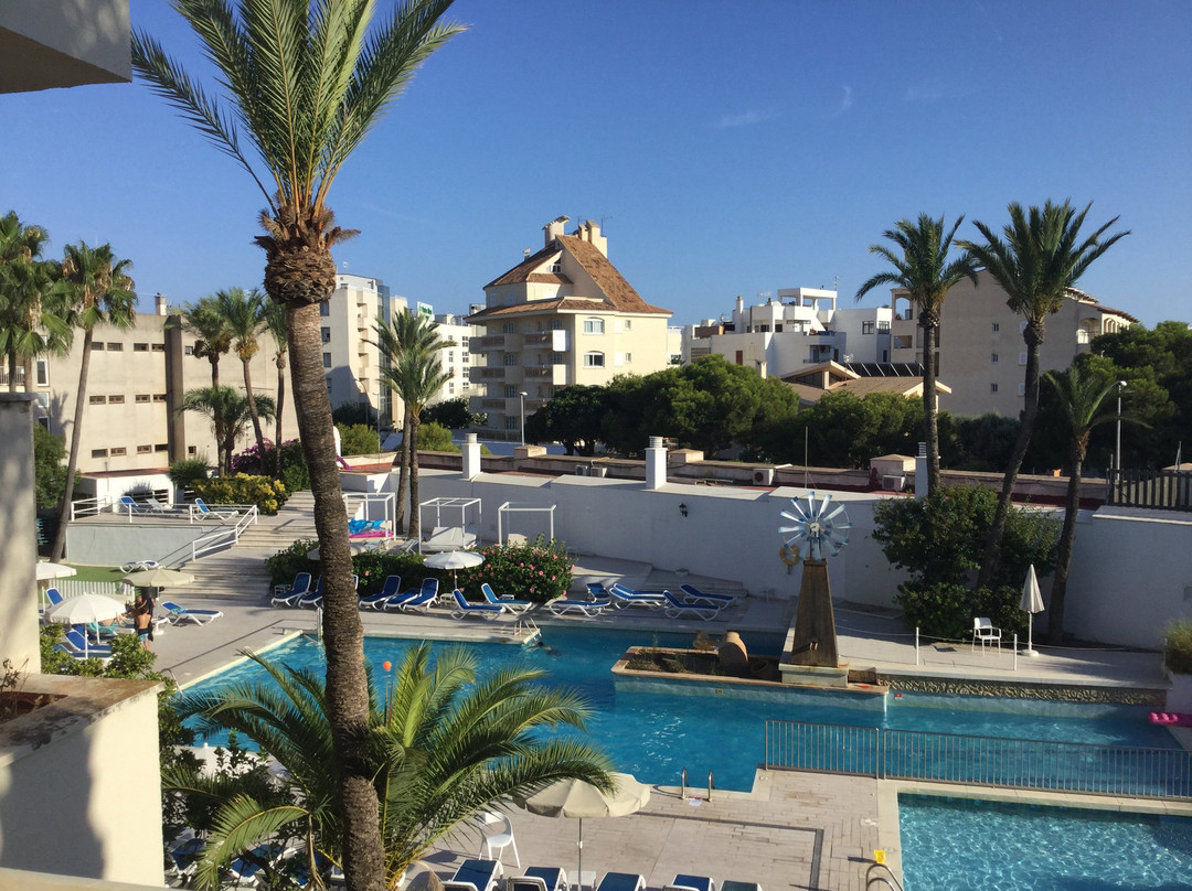 Globales Cala Bona主图