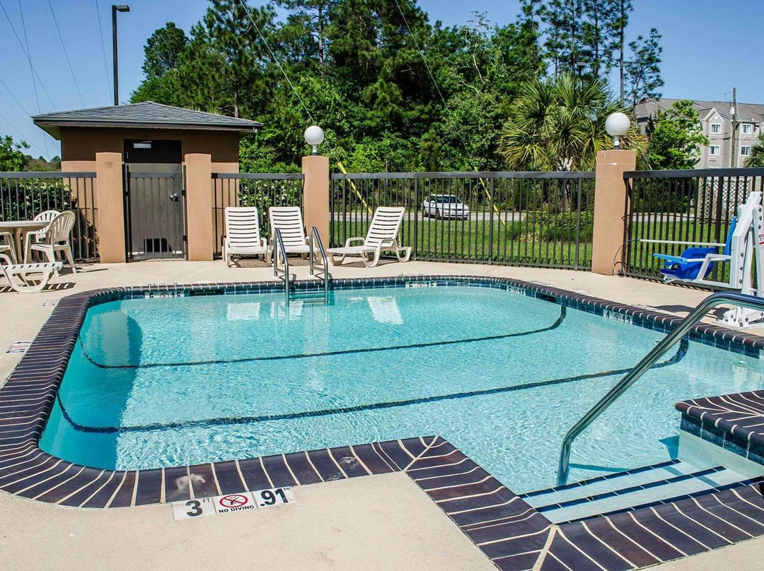 Comfort Suites North Mobile主图