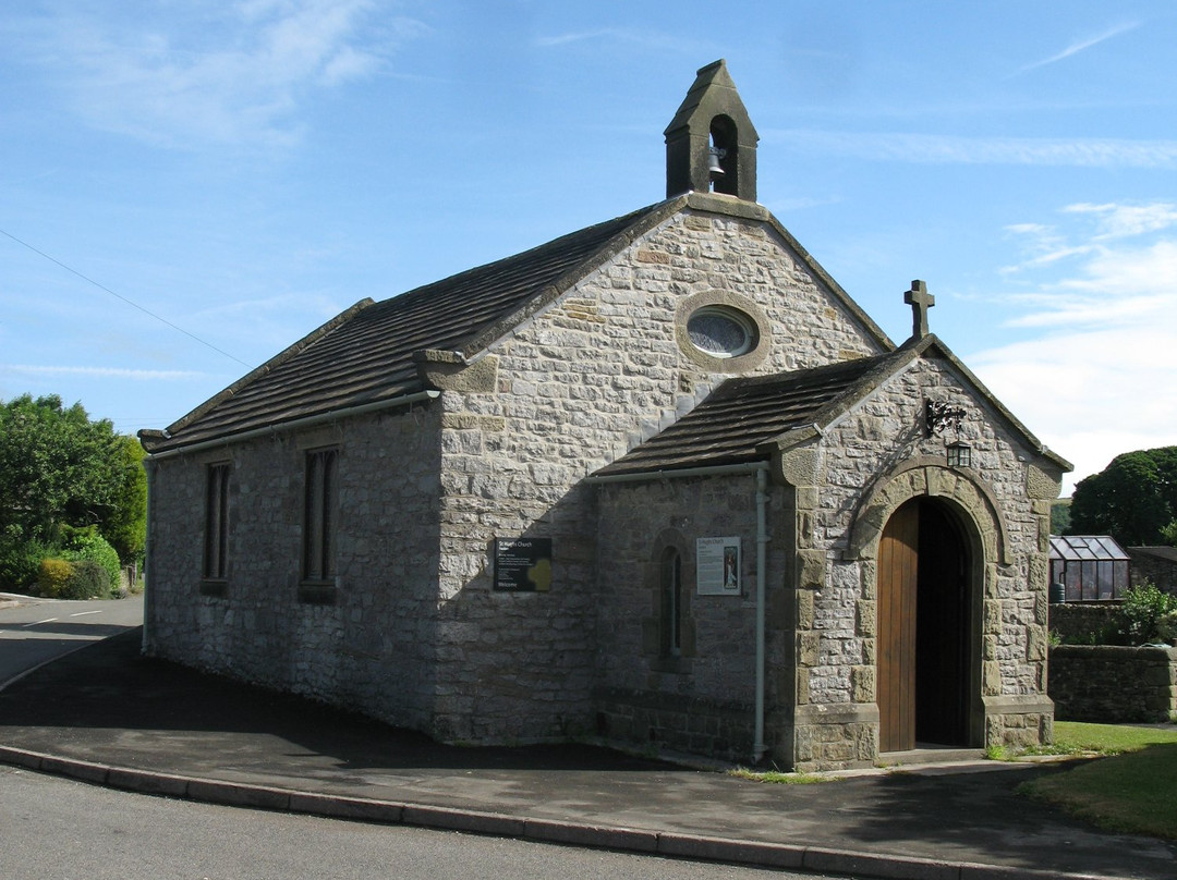 St Hugh's Church景点图片