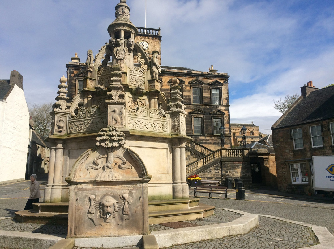 The Cross Well