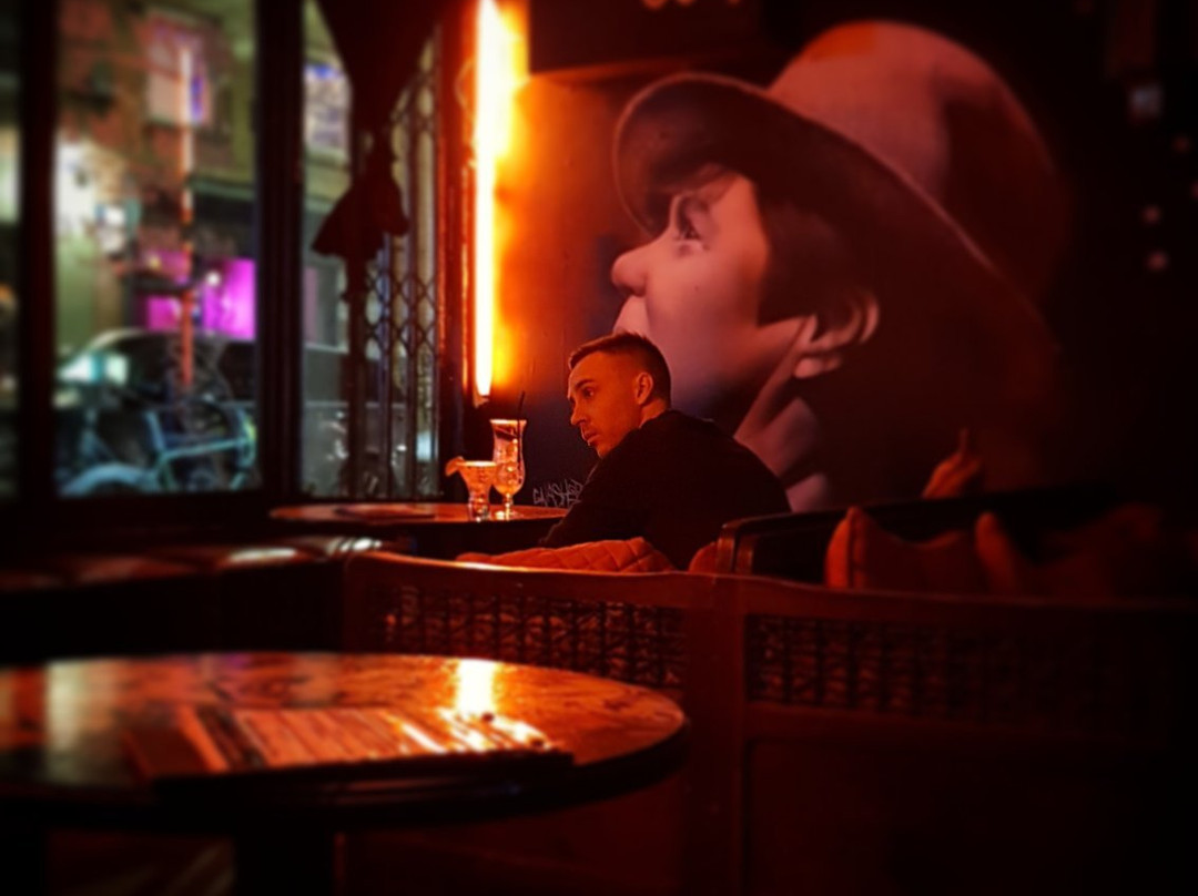 Monty's Bar & Lounge, Brick Lane景点图片