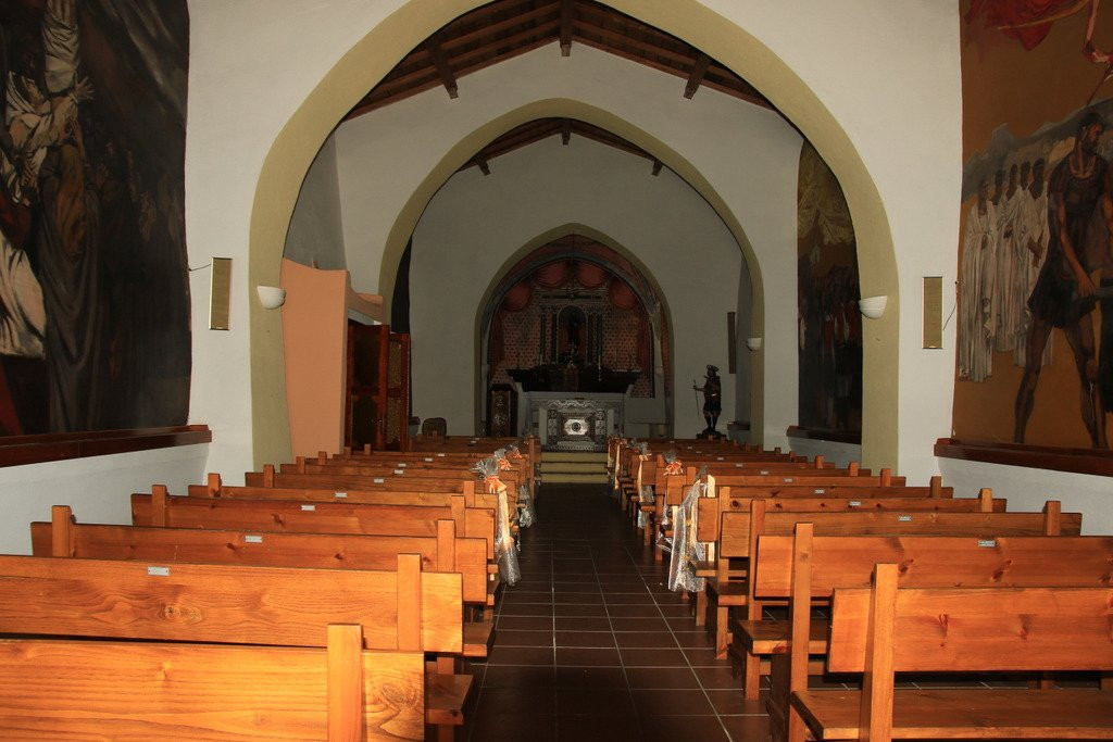 Oliena旅游景点-Chiesa di Santa Croce