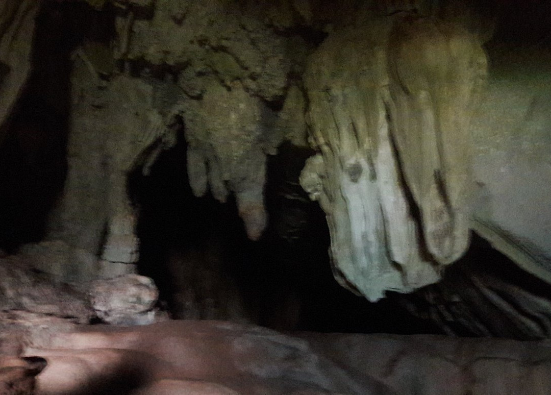 Lusi and Pha Poak Caves景点图片