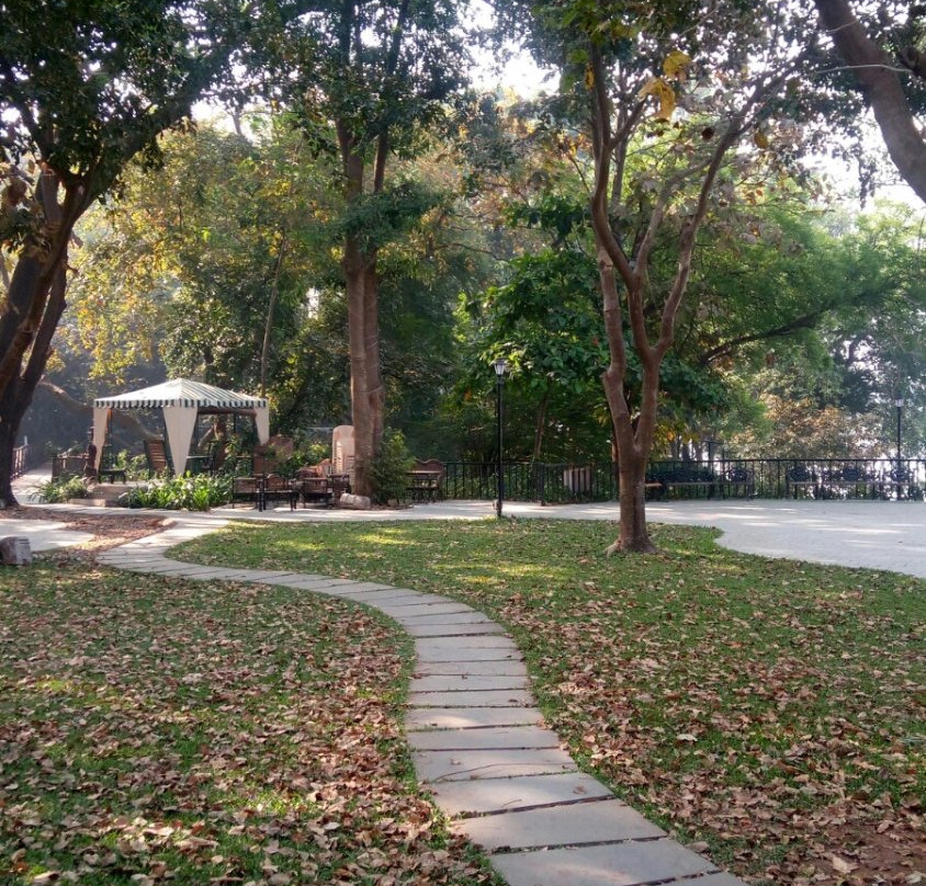 Silent Hills Resort主图