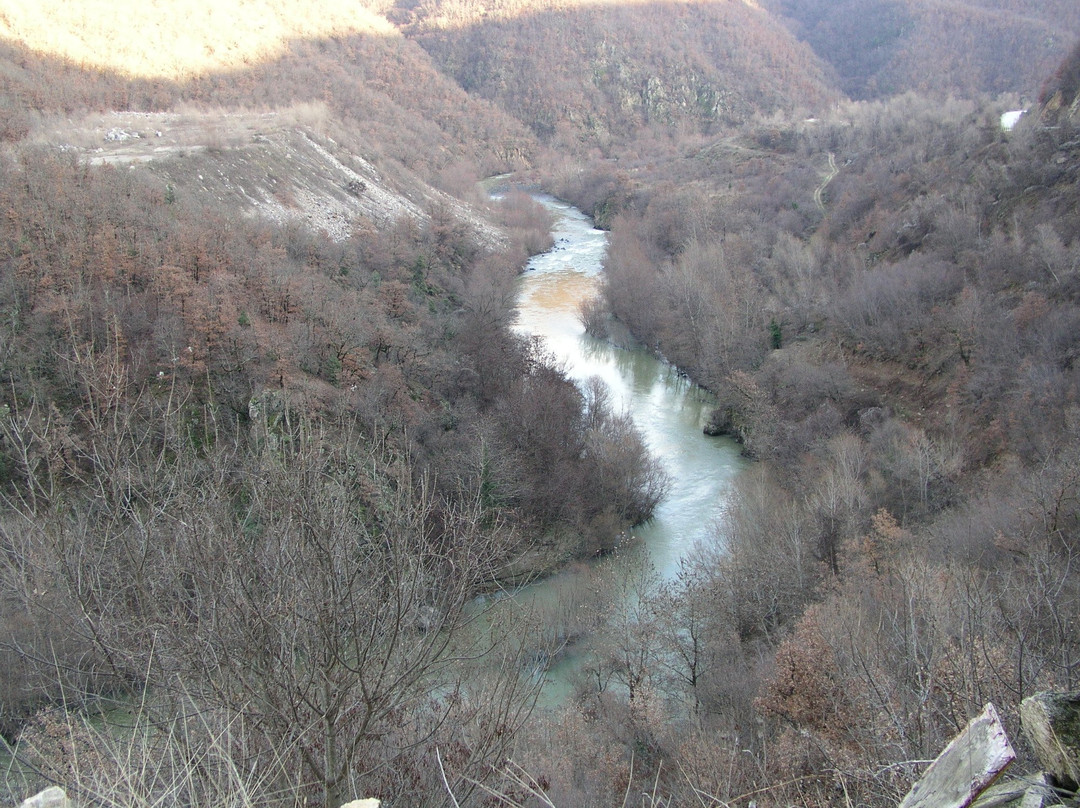 Thisavros Dam-Paranesti必去景点