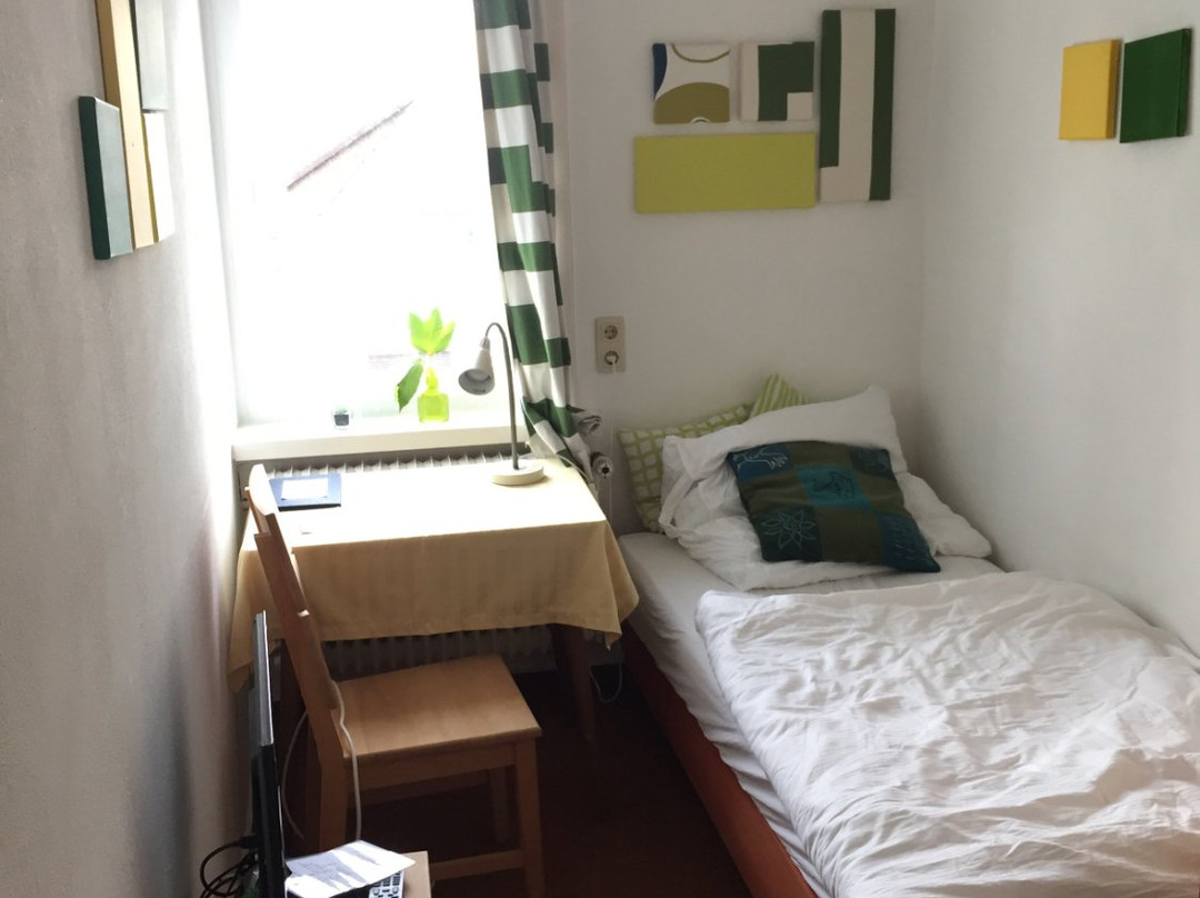 Oberursel (Taunus)酒店住宿-Ginkgo Hotel Garni