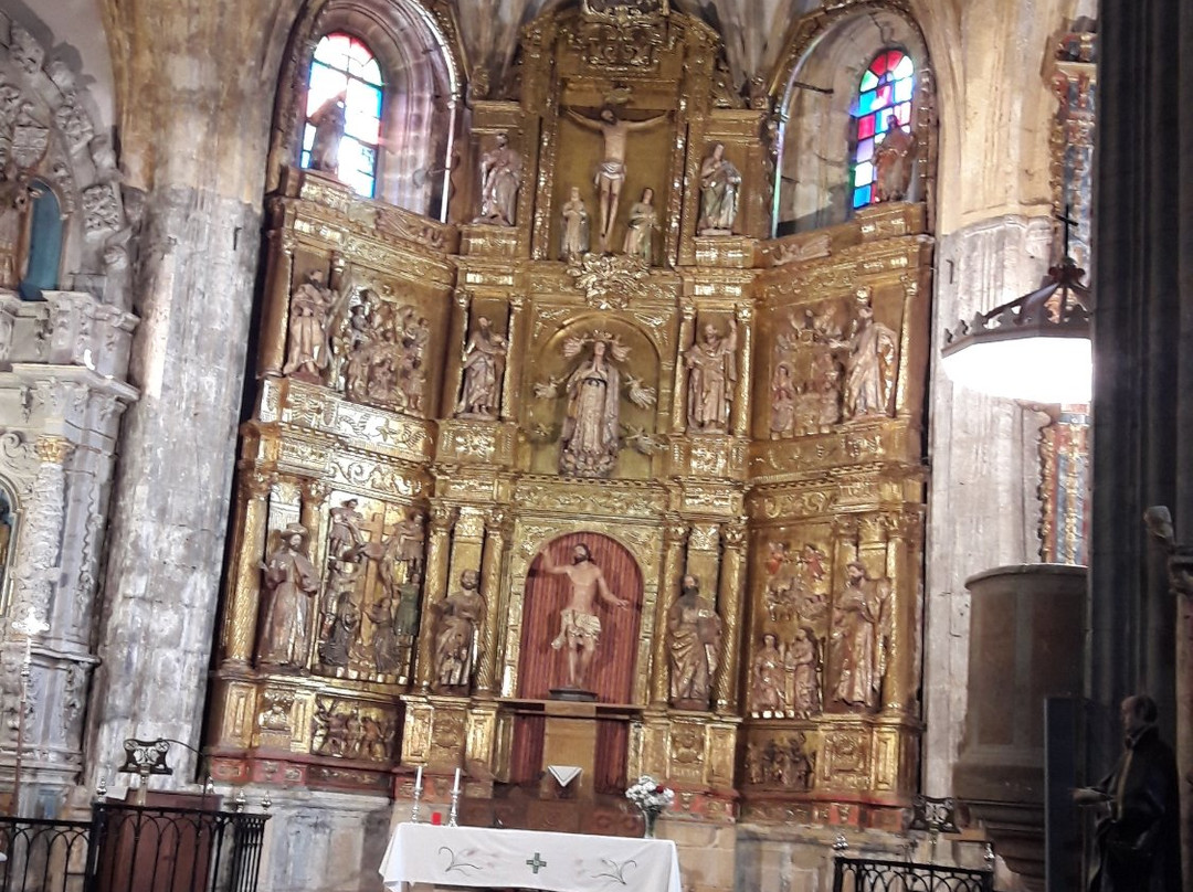 Iglesia de Santa Maria de la Asuncion景点图片