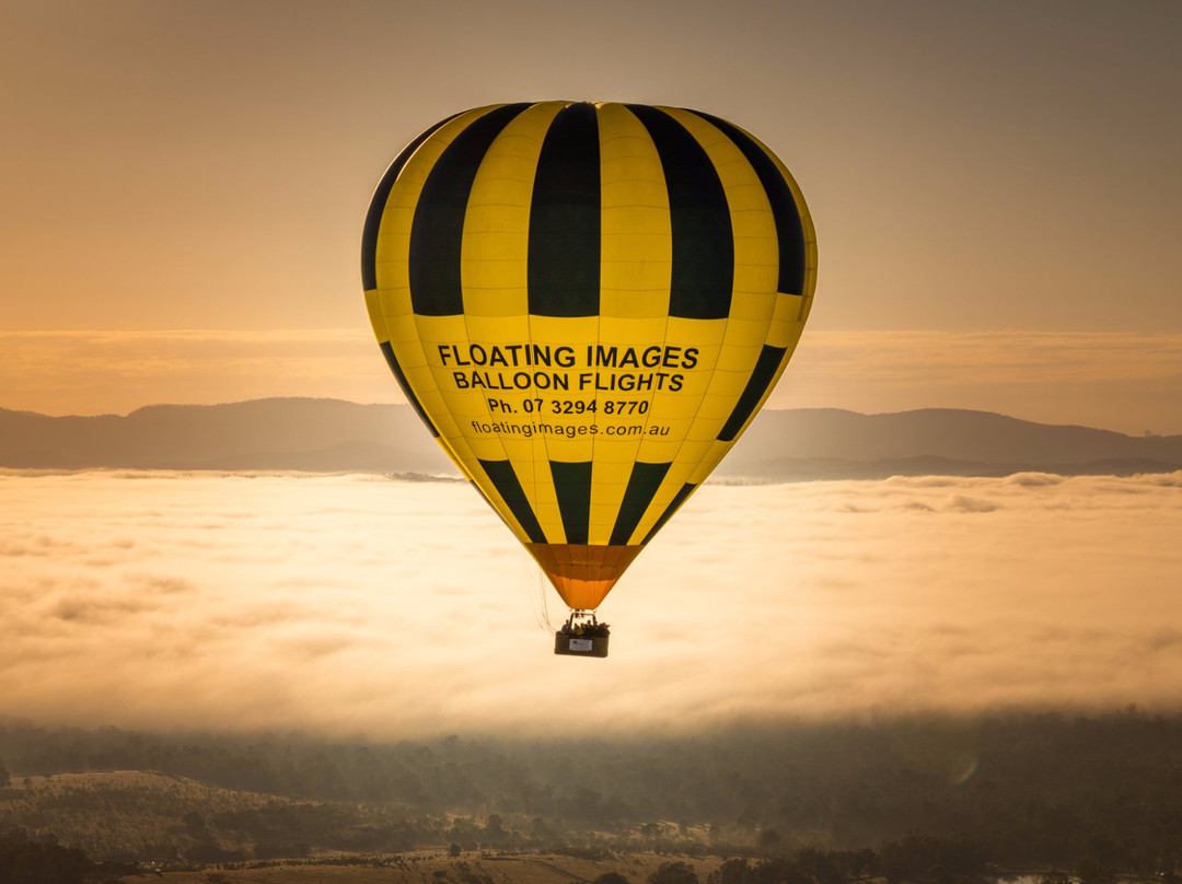 Floating Images Hot Air Balloon Flights景点图片