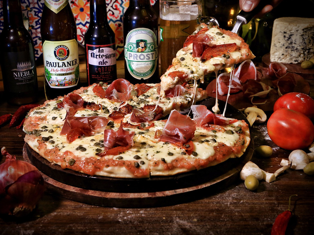 塔里哈餐馆和美食-Macondo de Pizza Pazza Hotel - RestoBar