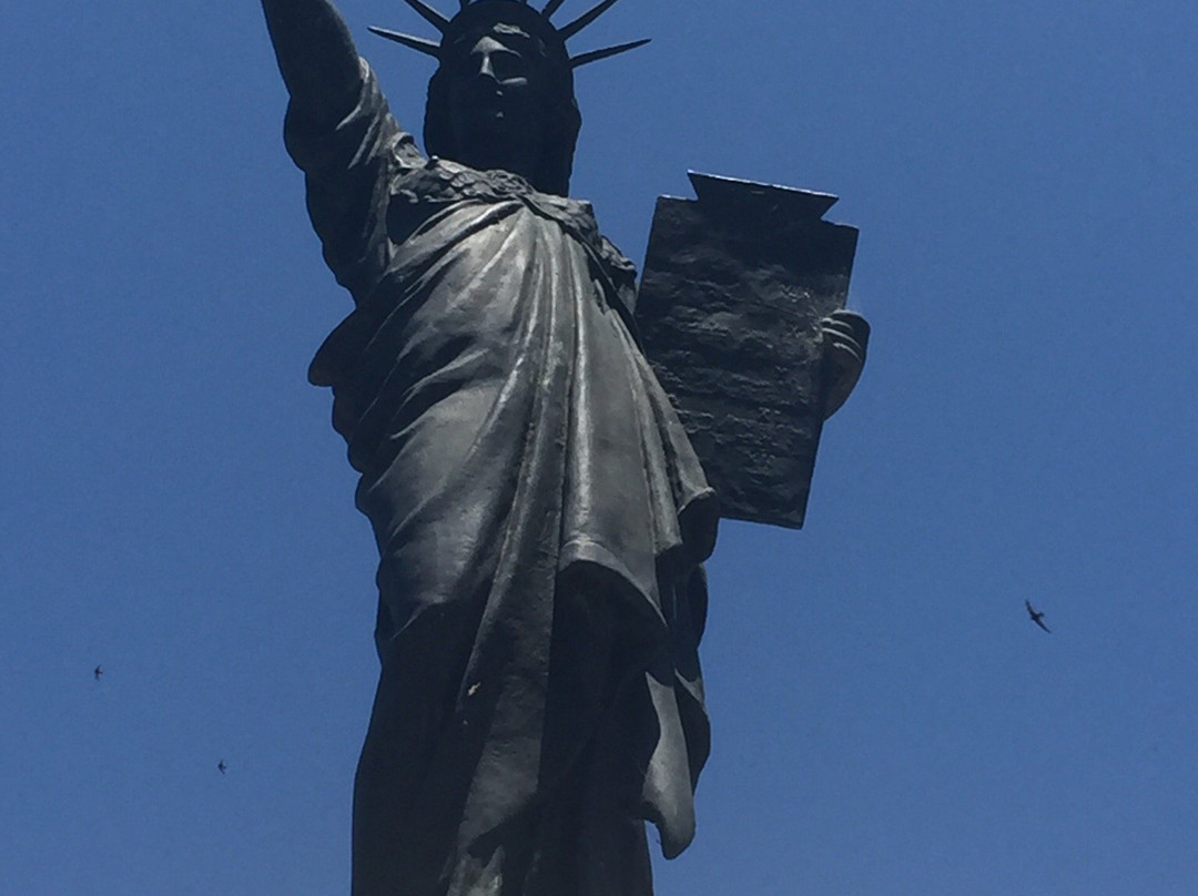 Estatua de la Libertad-Cenicero必去景点