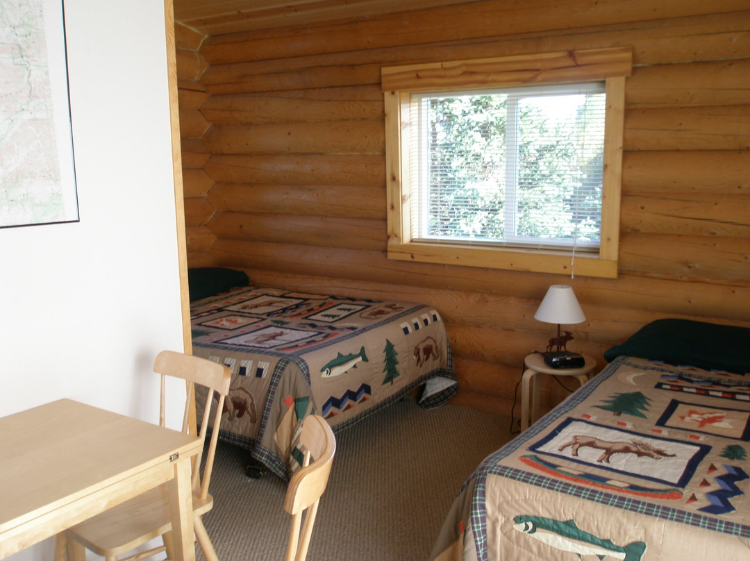 Park's Edge Log Cabins