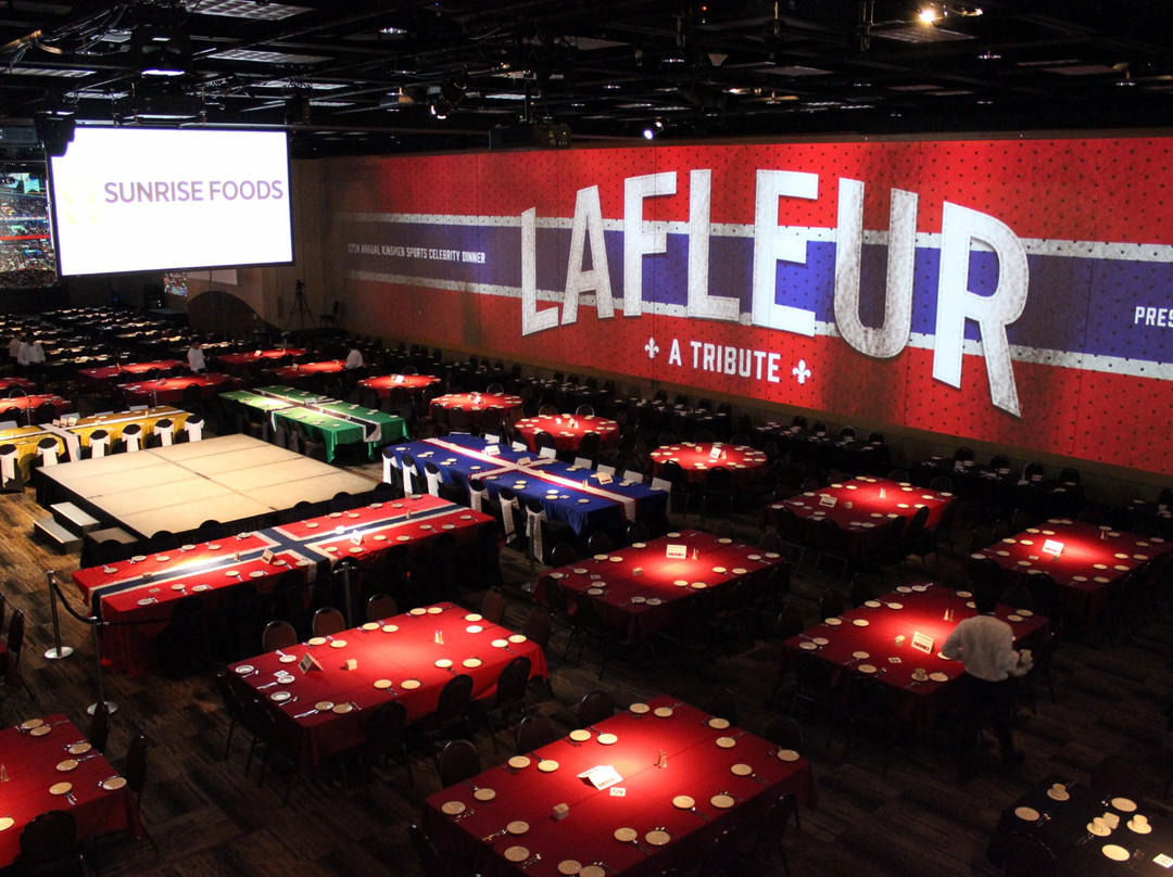 TCU Place-萨斯卡通必去景点